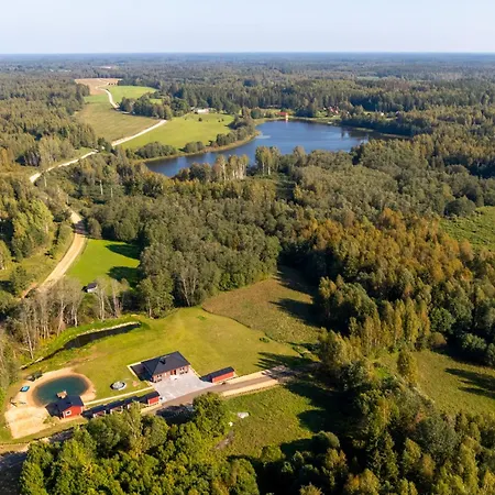 Ojakalda Puhkemaja Bed & Breakfast *