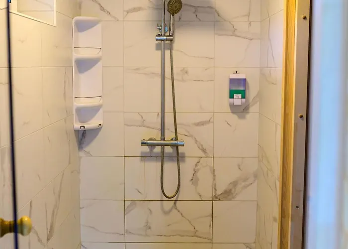 Ojakalda Puhkemaja * Piigaste