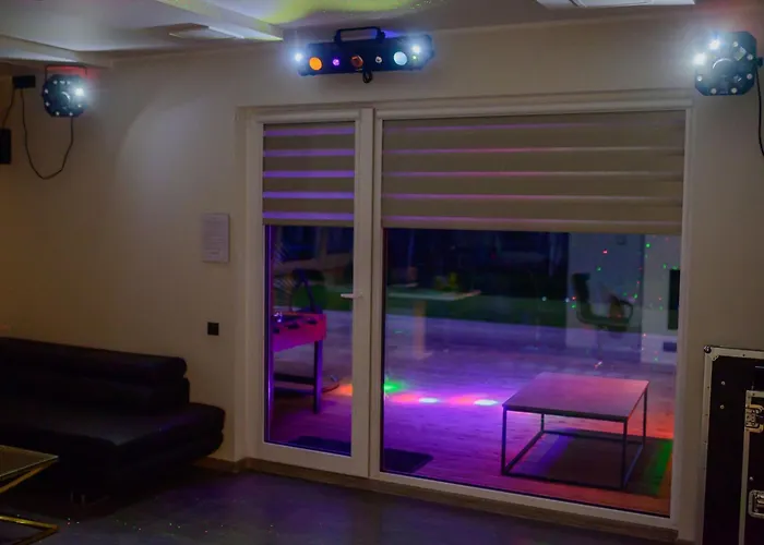 Ojakalda Puhkemaja krevet i doručak *